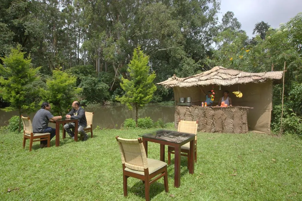 Grand Plaza Hotel Munnar 4*,  India