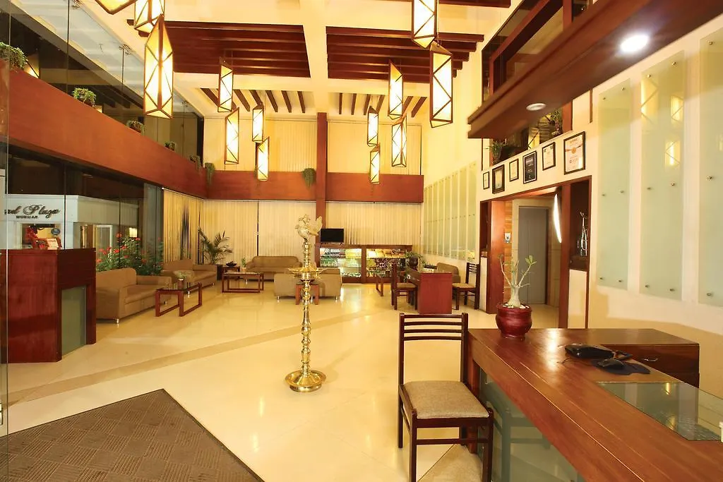Hotel Grand Plaza Munnar